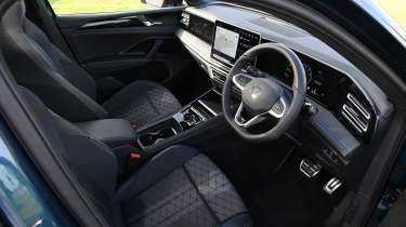 Volkswagen Tiguan UK - dash